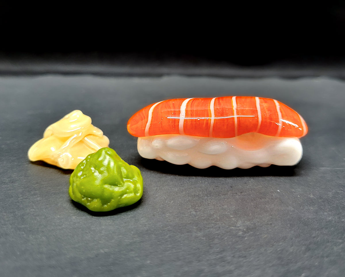 Sake Sushi pendant (Salmon)