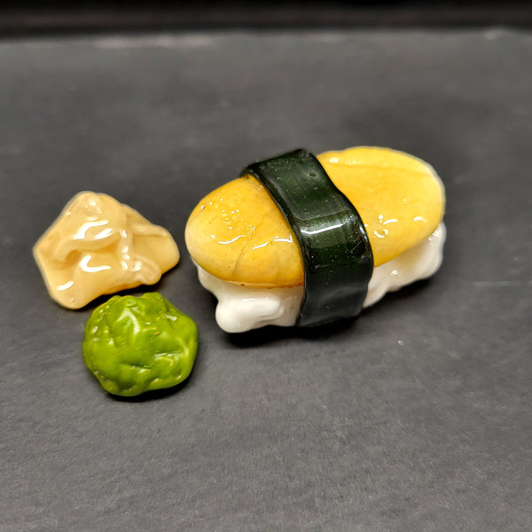 Hotate Sushi pendant (Scallop)